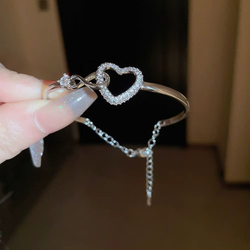 Brazalete Corazon Infinito +CAJAREG